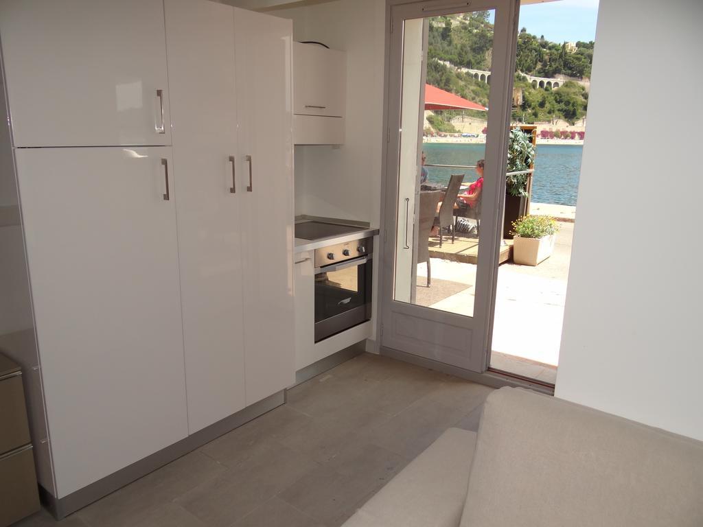 Les Pieds Dans La Mer Best Place Villefranche-sur-Mer Buitenkant foto